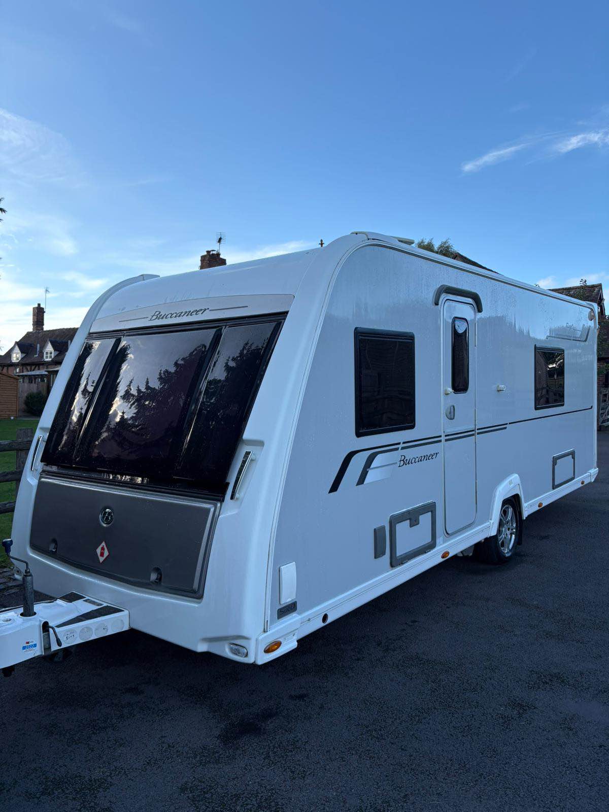 2015 Buccaneer flyut FIXED SINGLE BEDS - RVs & Campers - Halesowen ...