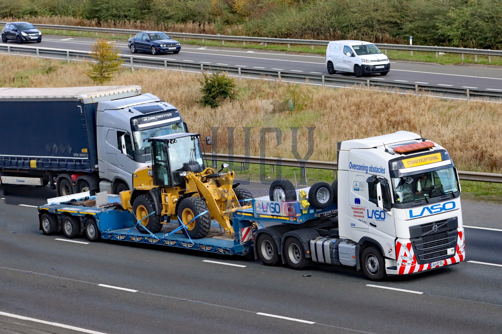 LAZO M1 J10 LUTON
