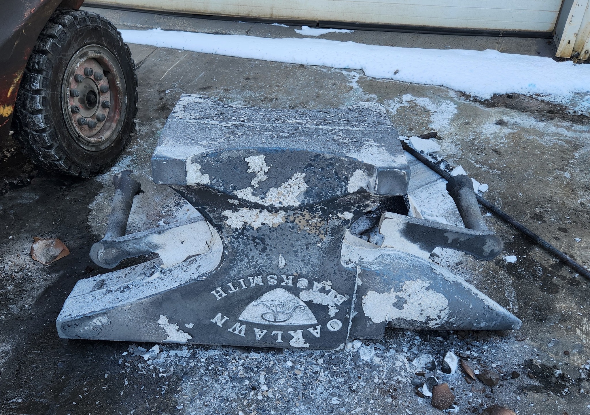 Anvils | The first of three, 2,000 pound anvils were finally cast and ...
