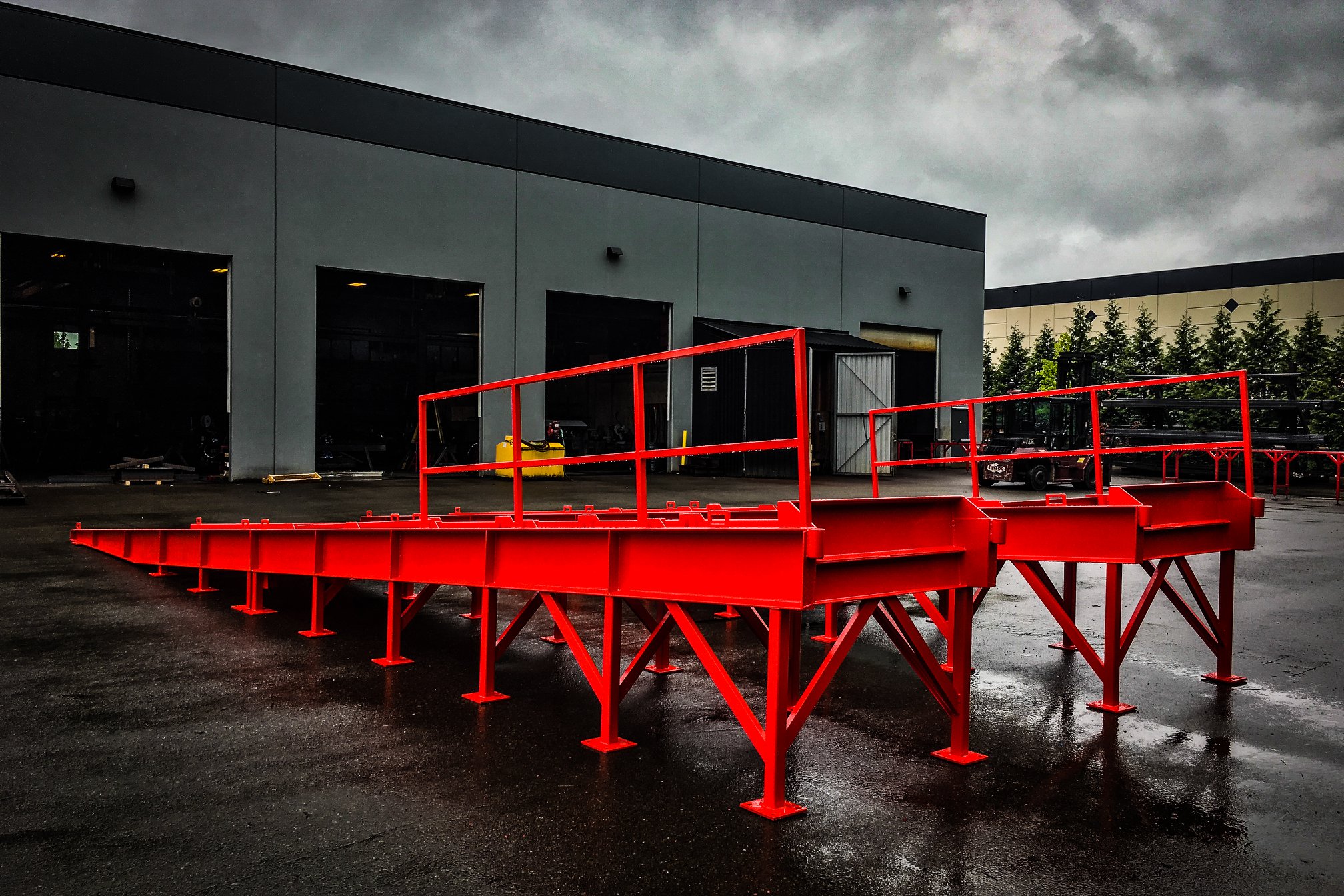 Dura-Ramp Inc - This custom loading ramp is equipped with... | Facebook