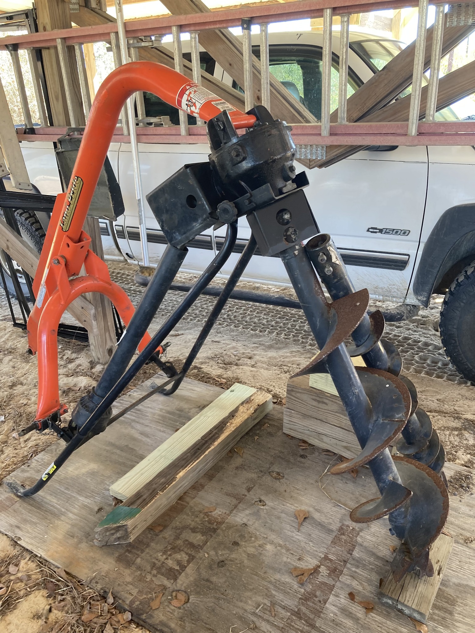 Land Pride PD25 Post Hole Digger - Garden Tools & Equipment - Panama ...