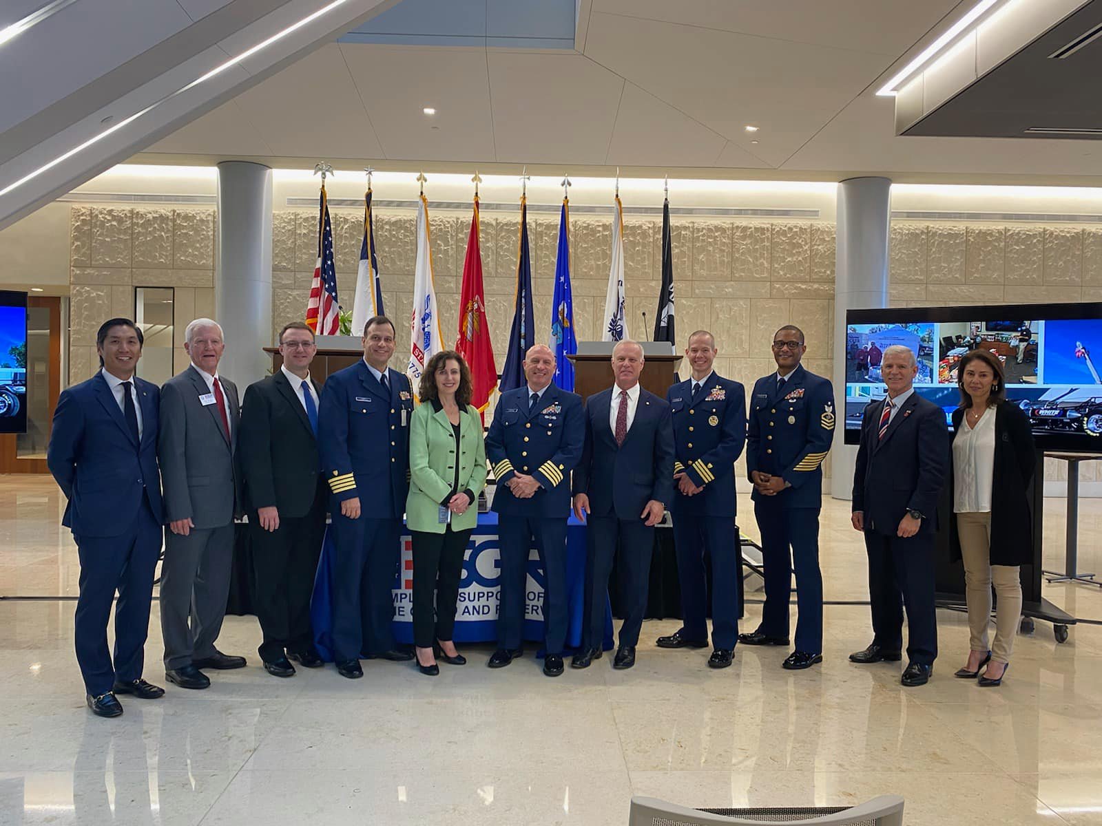 U.S. Guardsmen... - U.S. Coast Guard Sector Houston-Galveston | Facebook