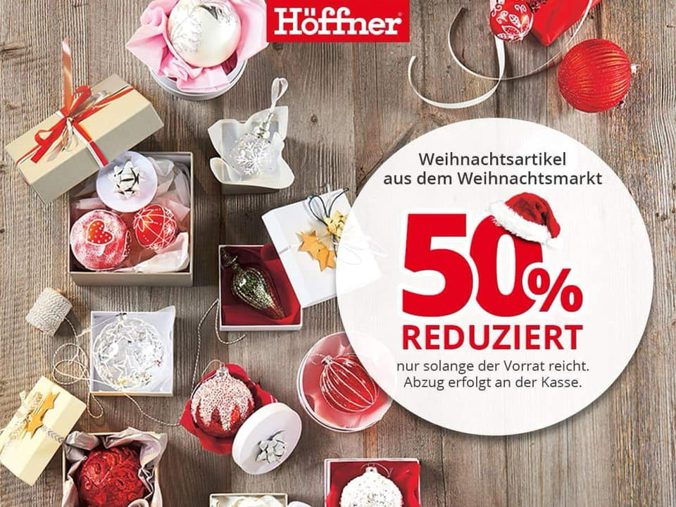 Nicht verpassen: Unsere Weihnachtsartikel sind 50% reduziert! Also nix wie los, um die diesjährige Weihnachtsdeko um ein paar Kugeln, Figuren, Teelicht- oder Kerzenhalter zu erweitern