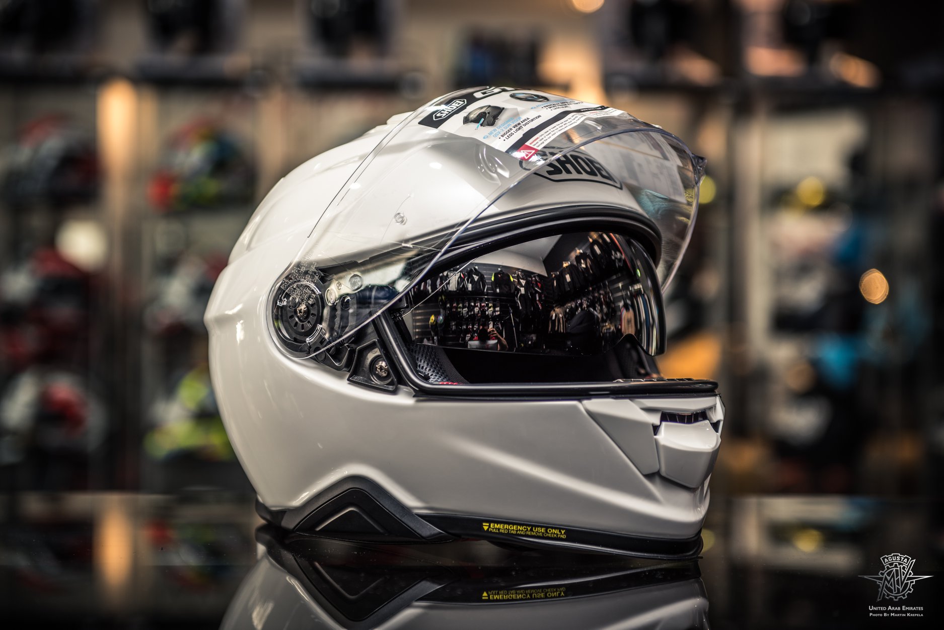 shoei gt air 2 light silver GT-Air II Helmet yielding even easier adaptation to the ever Shoei GT-Air 2 Helmet Unboxing