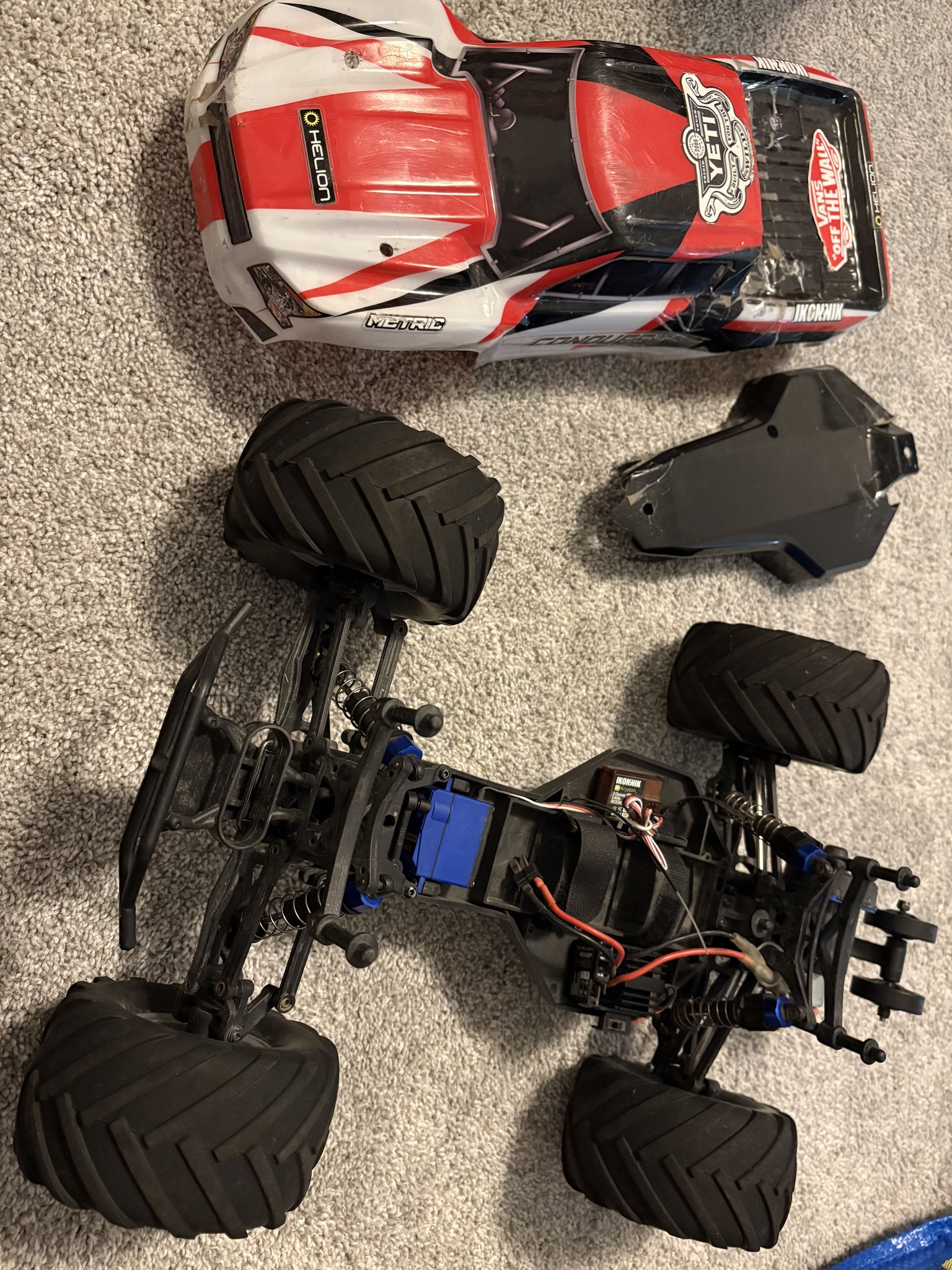 Helion Conquest 10MTxb Remote Control Monster Truck - Cars & Trucks ...