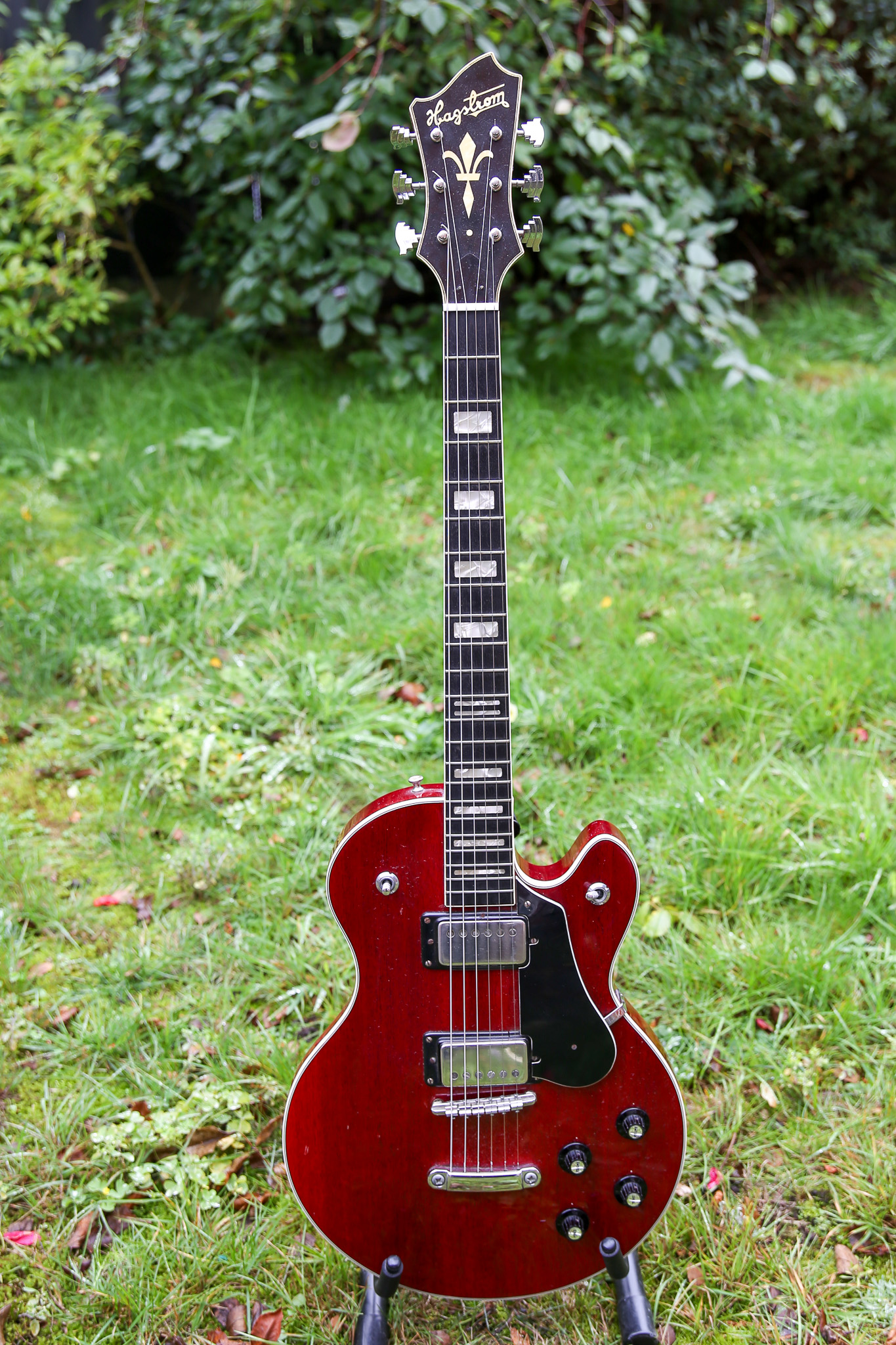 Hagstrom Tremer Swede チェリー ギグバッグ付 Used Hagstrom SWEDE