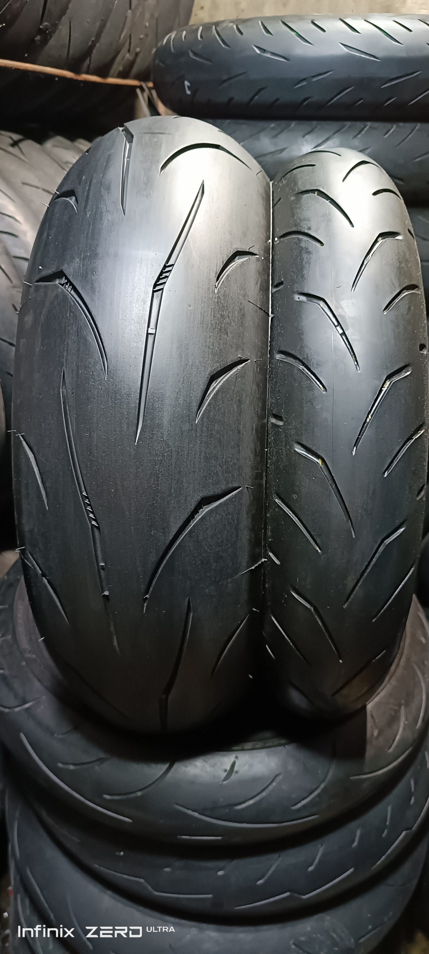 ｍ fs//- mitas sportforce & bridgestone battlax 190/55-17 & 120/70-17