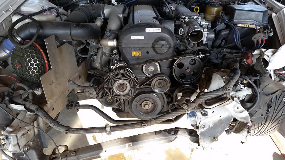 JZX100 チェイサー。 コアサポート・左サイドメンバー交換。 メーカー
