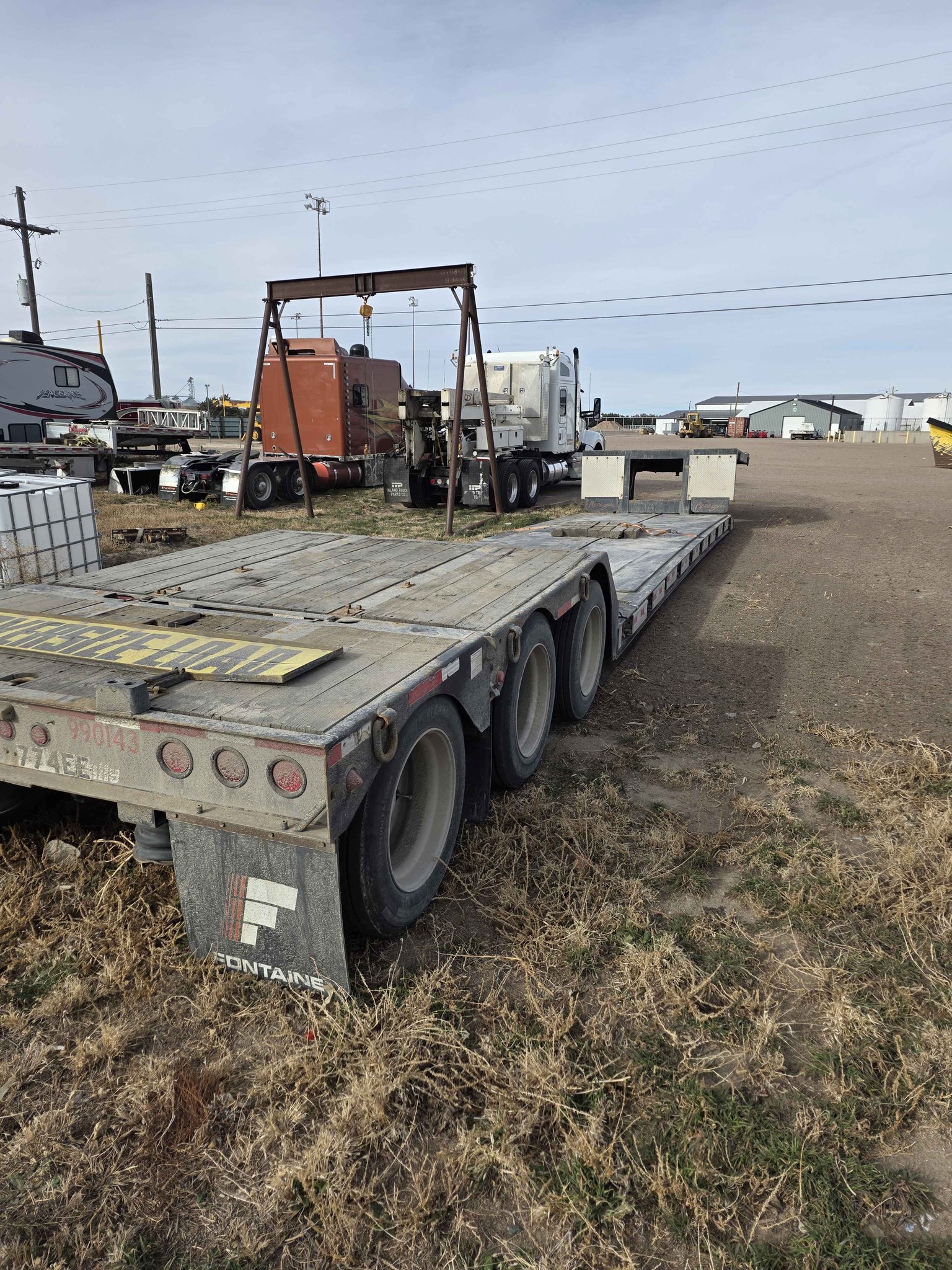 2016 Fontaine 35 ton Rgn with 06 flip axle - Trailers - Burlington ...