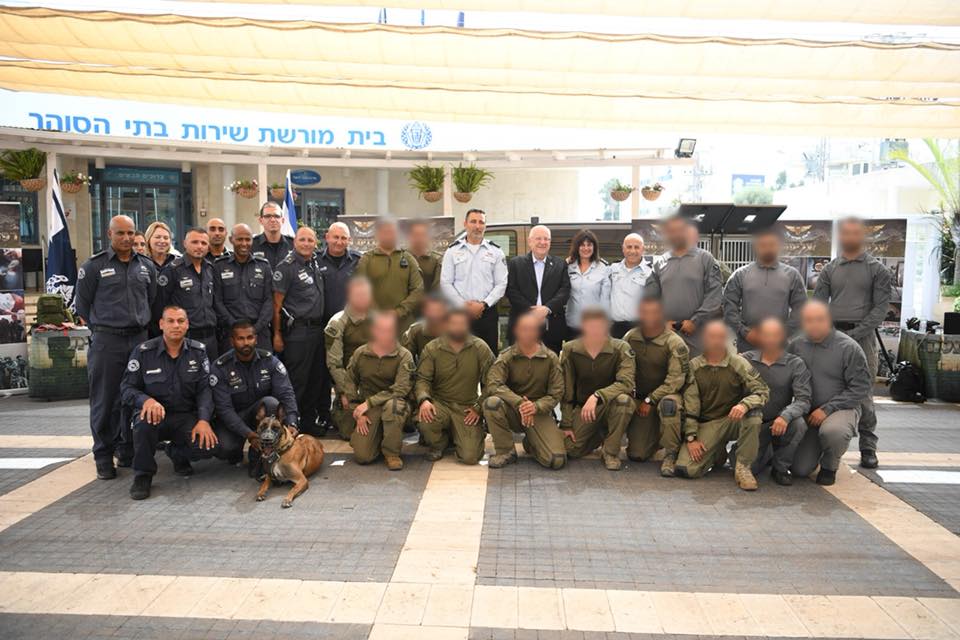 שירות בתי הסוהר - ערב יום הכיפורים, סייר נשיא המדינה בבתי...