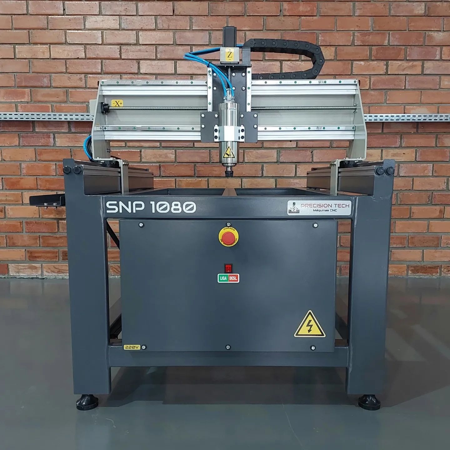Precision Tech Máquinas