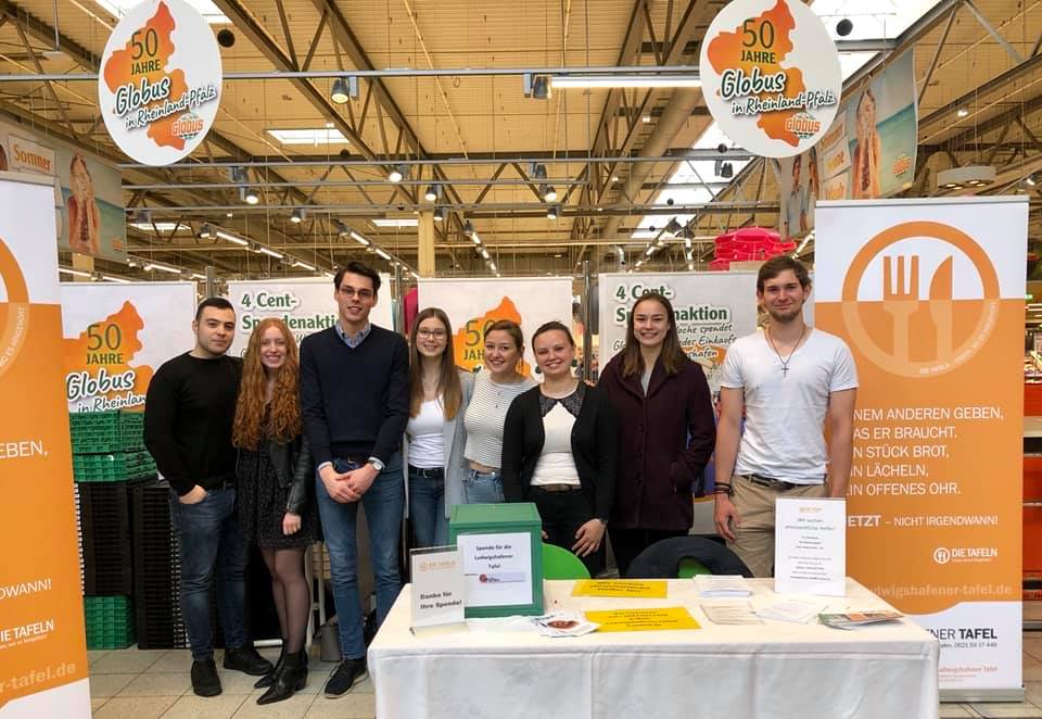 Heute Waren Wir Im Globus Oggersheim Und Rotaract Club