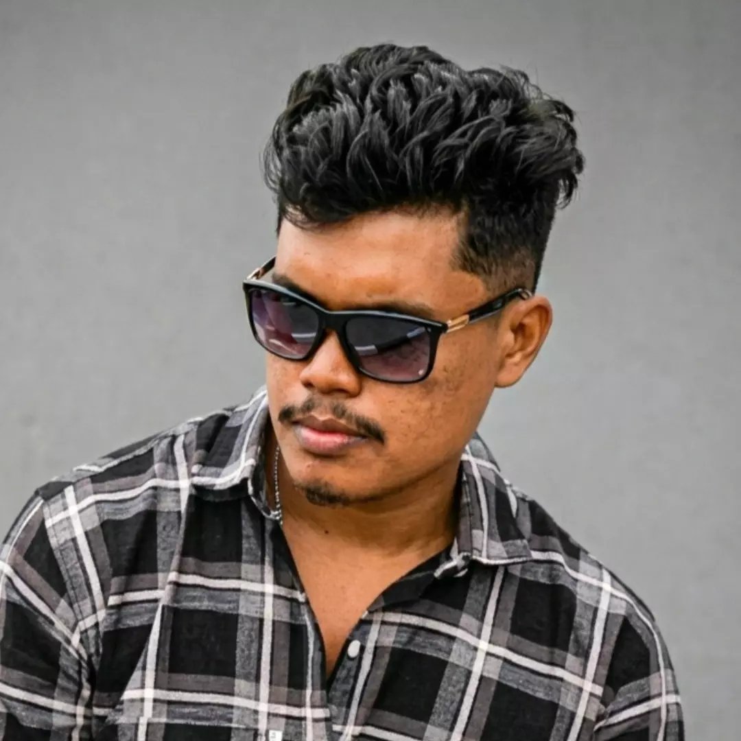DarZan Noordeen - 😈 NEW LOOK 😈 #2026Goals | Facebook