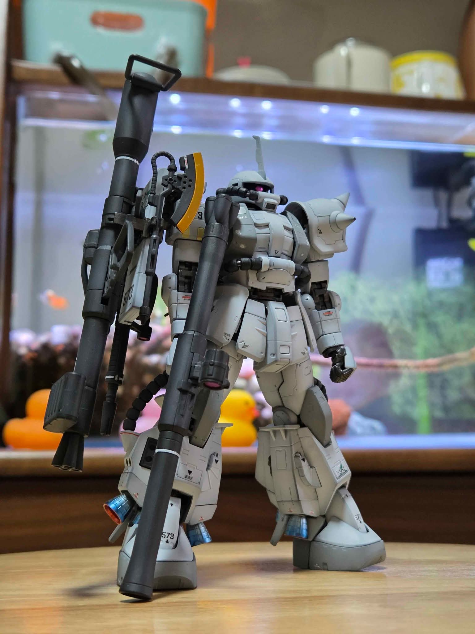 代工成品 RG 1/144 白狼渣古