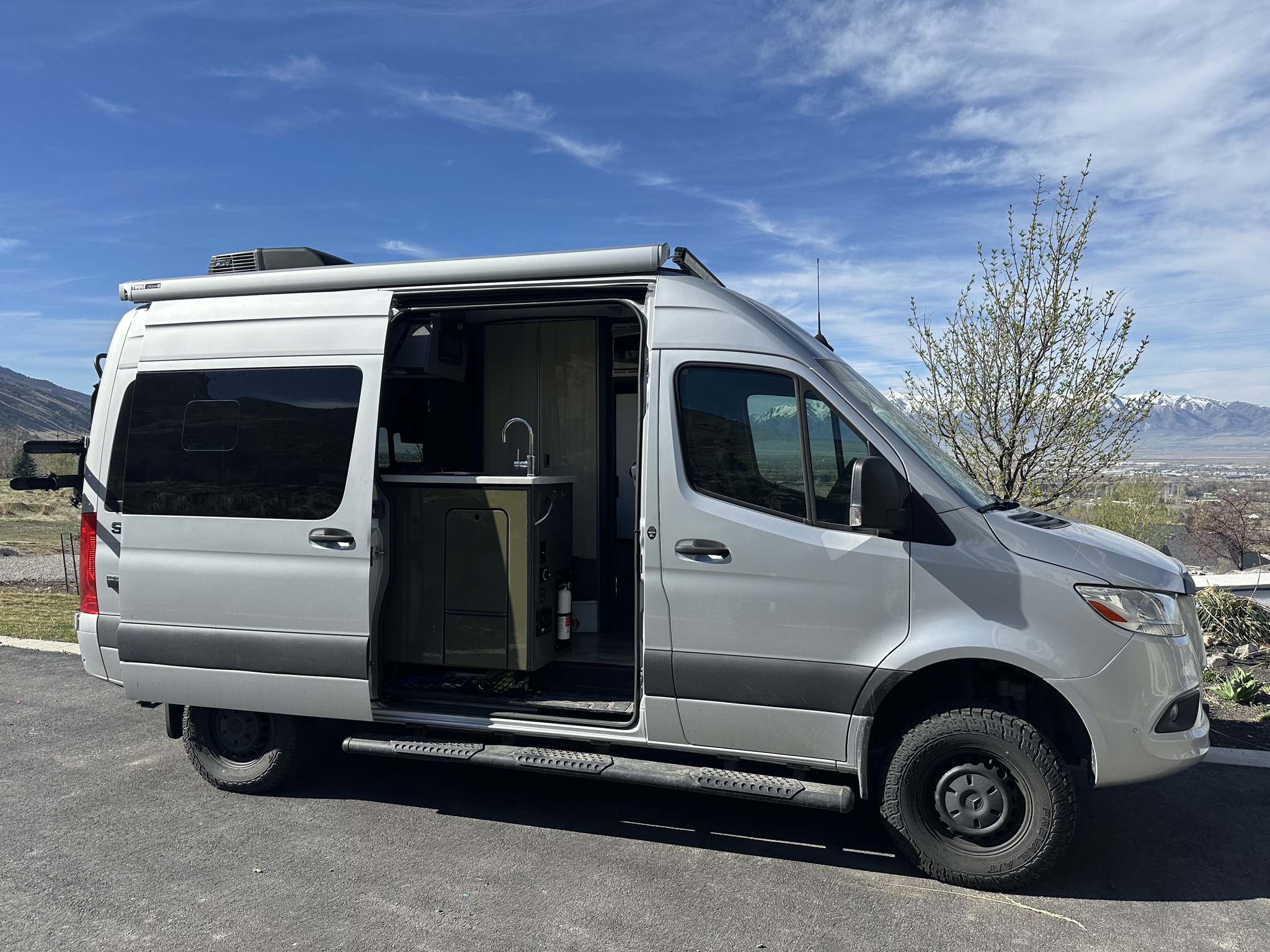 2022 Mercedes-Benz Sprinter 2022 thor sanctuary 19p - RVs & Campers ...