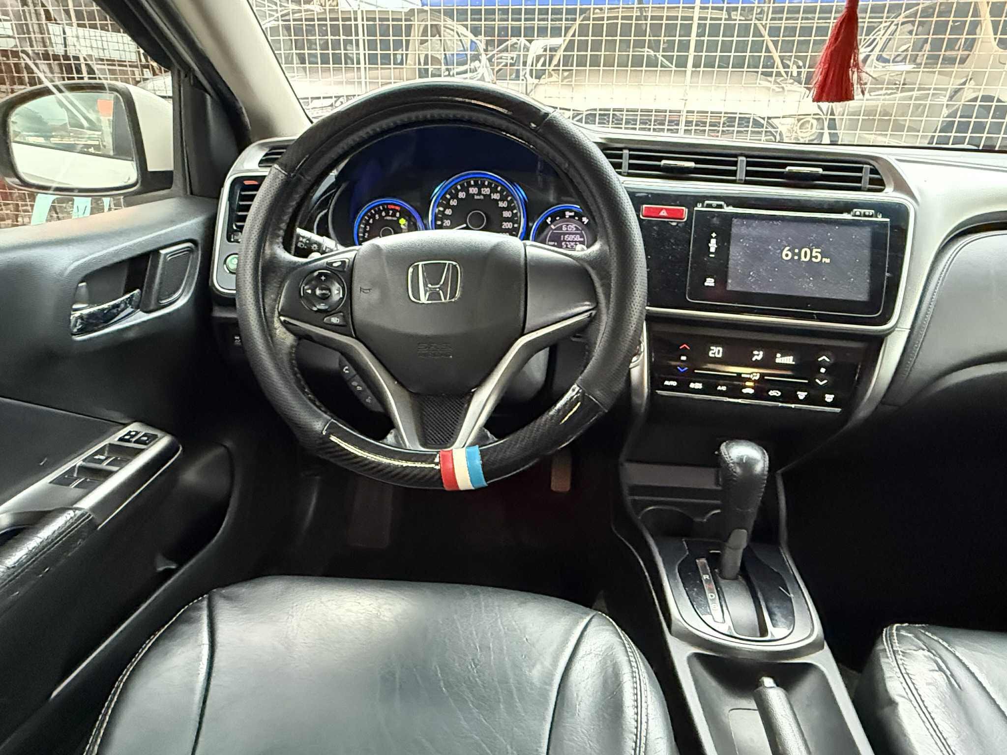 2017 Honda City VX Automatic Plate#: DCP-3525 ODO: 69k mileage