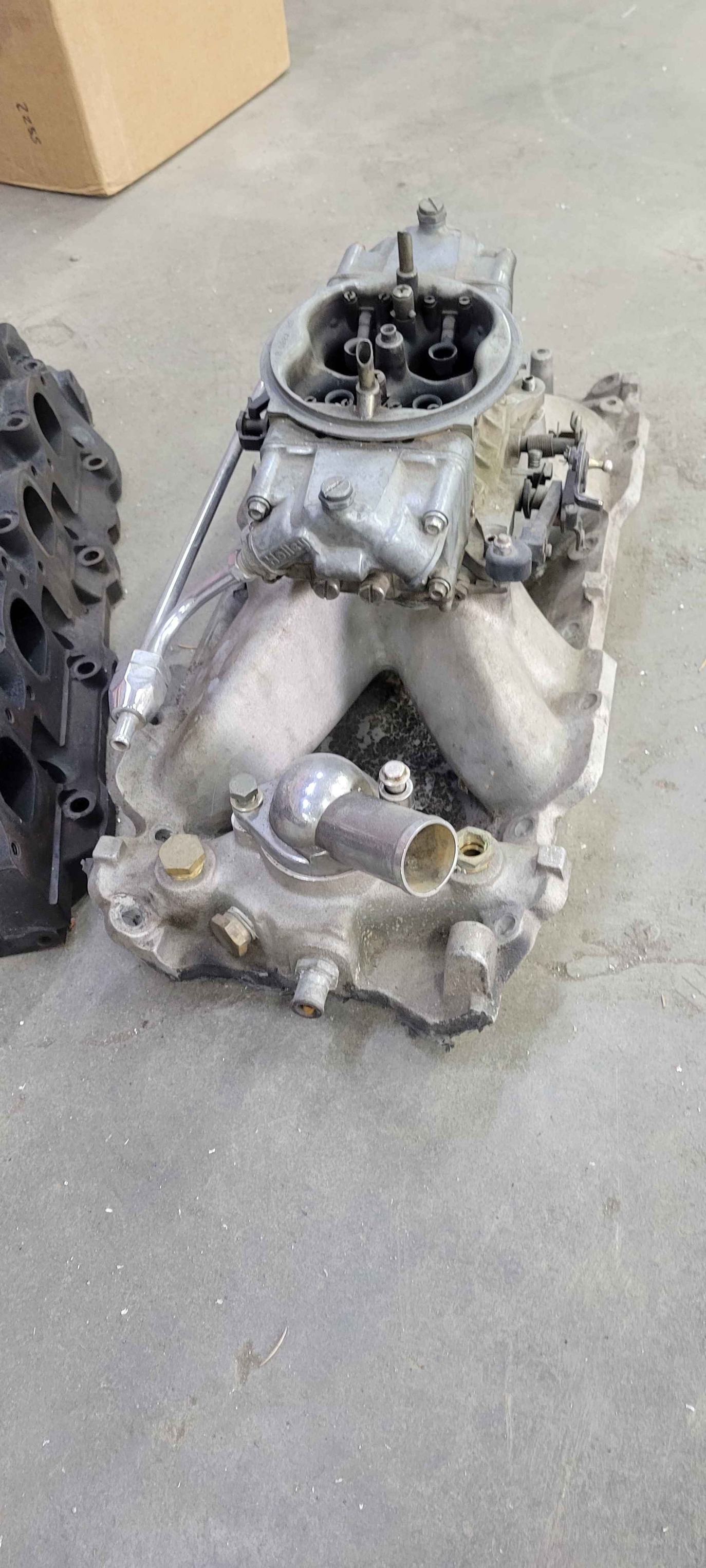 Merlin bbc heads, intake, holley carb - Car Engines & Engine Parts ...
