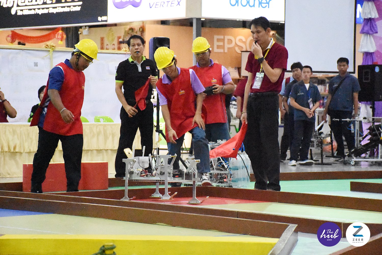 Zeer Rangsit - [ภาพบรรยากาศ] งานมหกรรมอาชีวศึกษาระดับชาติ... | Facebook
