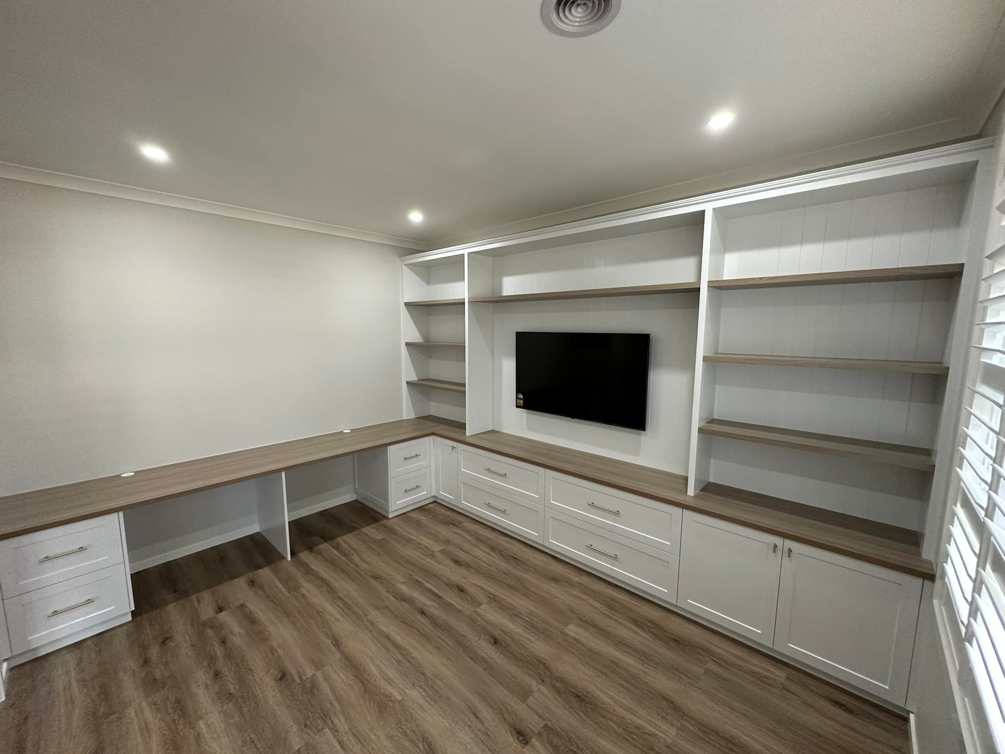 Laycon Cabinets & Joinery
