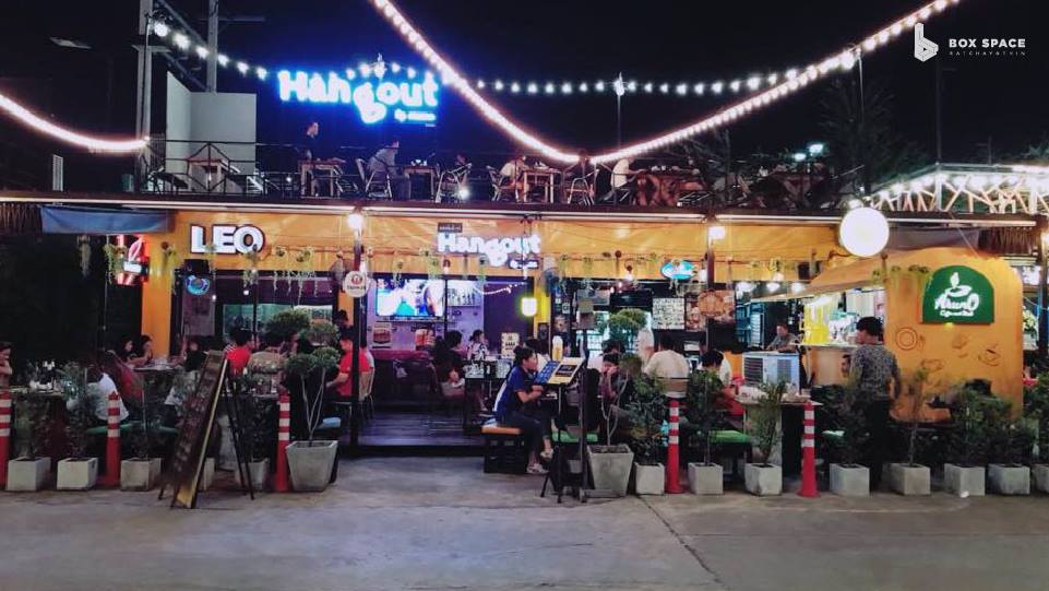 เพราะบรรยากาศพาไป..... - BOX SPACE Ratchayothin