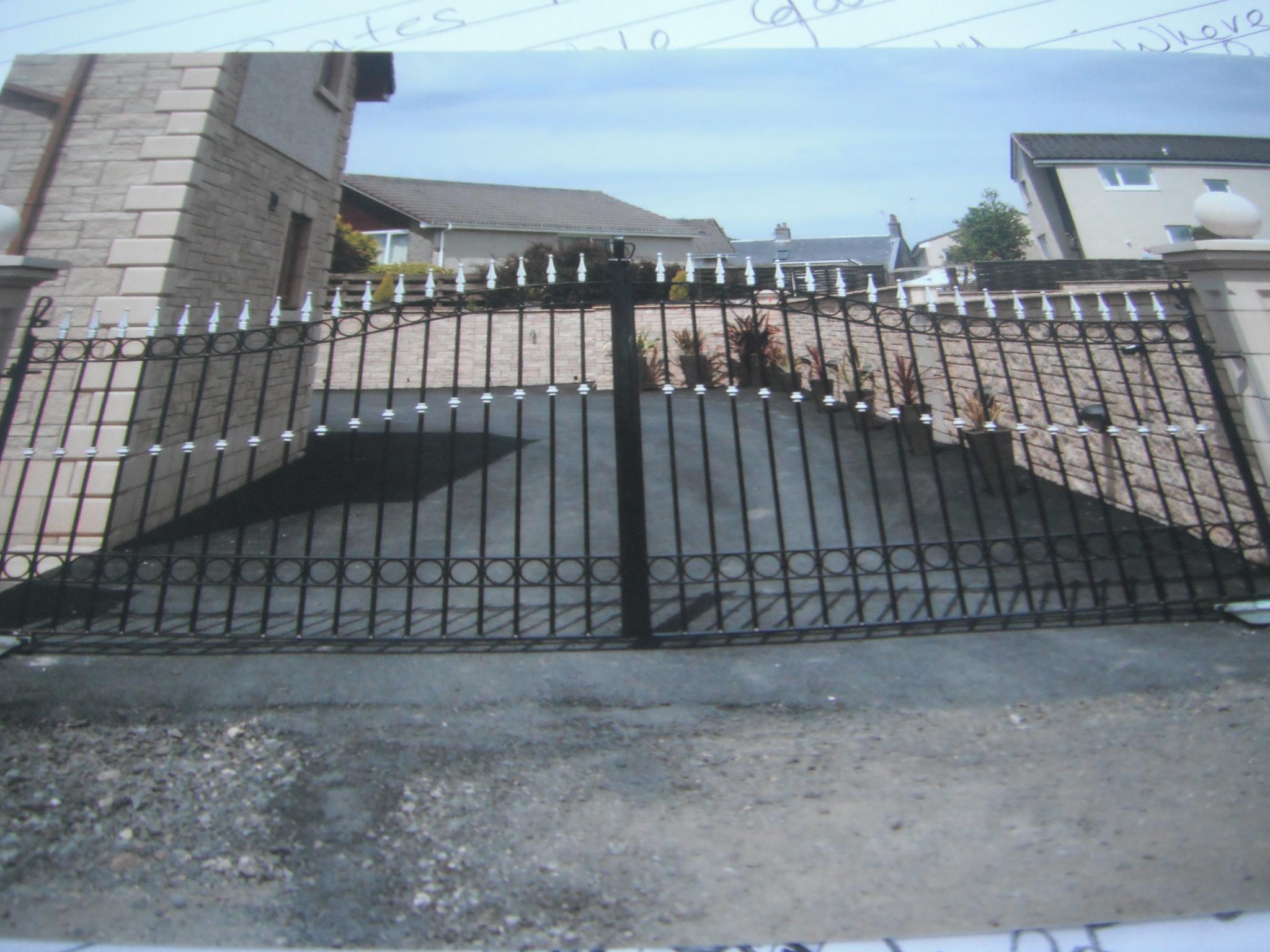 Gates R US