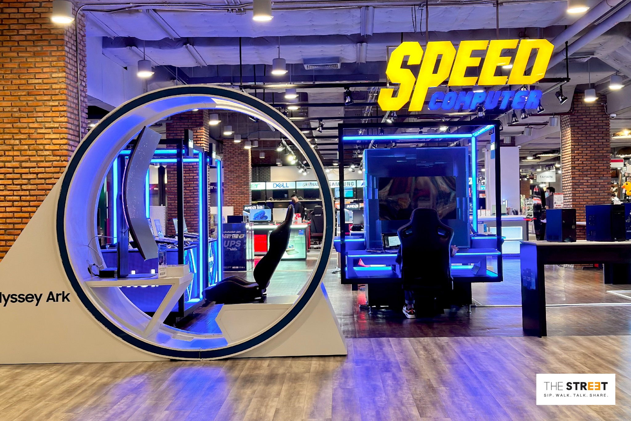 Speed Computer 💻🎮🕹 ศูนย์รวมอุปกรณ์... - The Street Ratchada