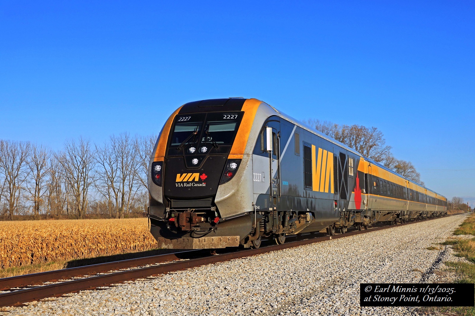 Fans of Via Rail Canada | VIA 2227, with Toronto to Windsor train 73 ...