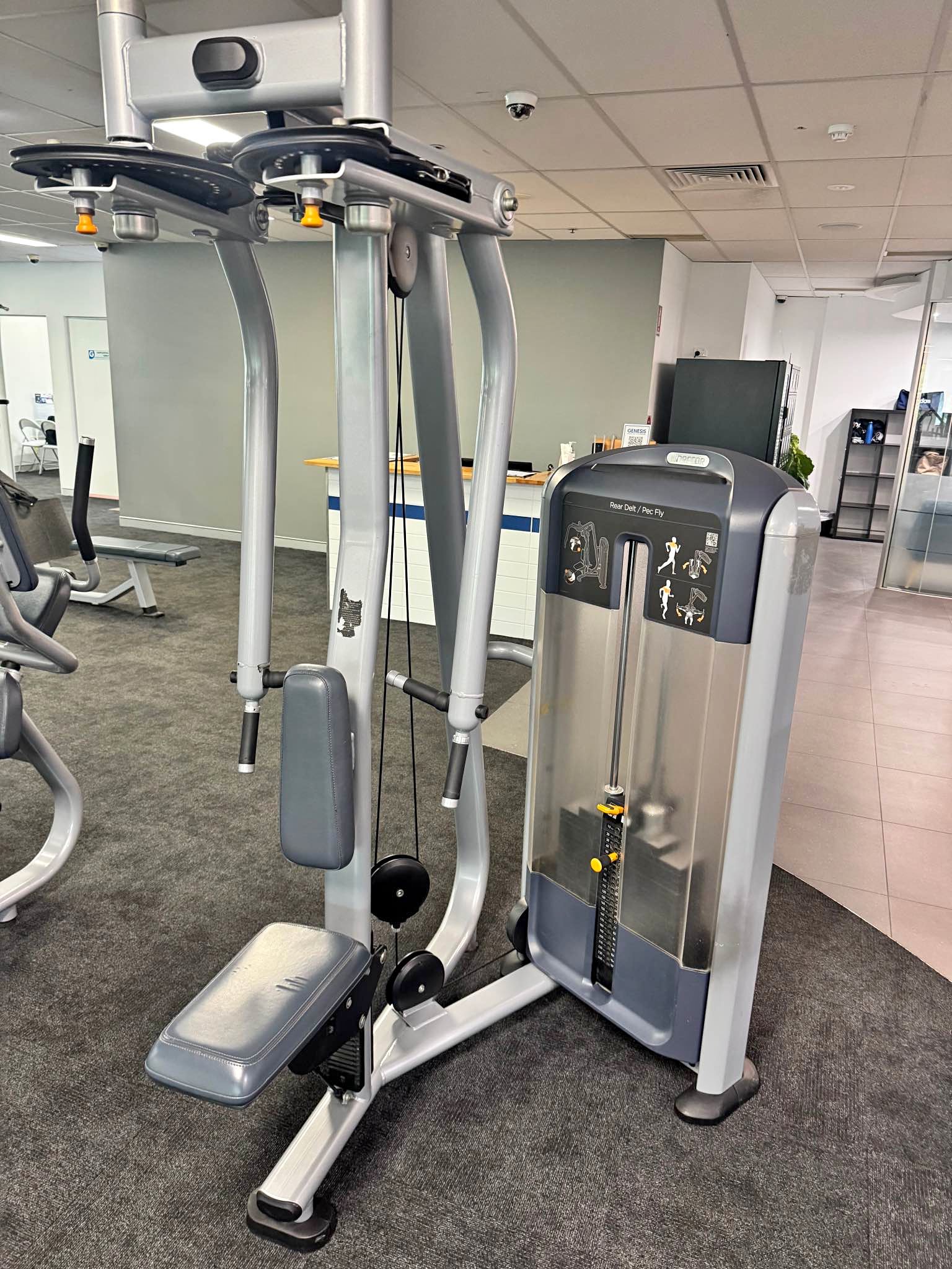 Strength Gym Machines (Precor/Matrix) - Weight Lifting Machines & Racks ...