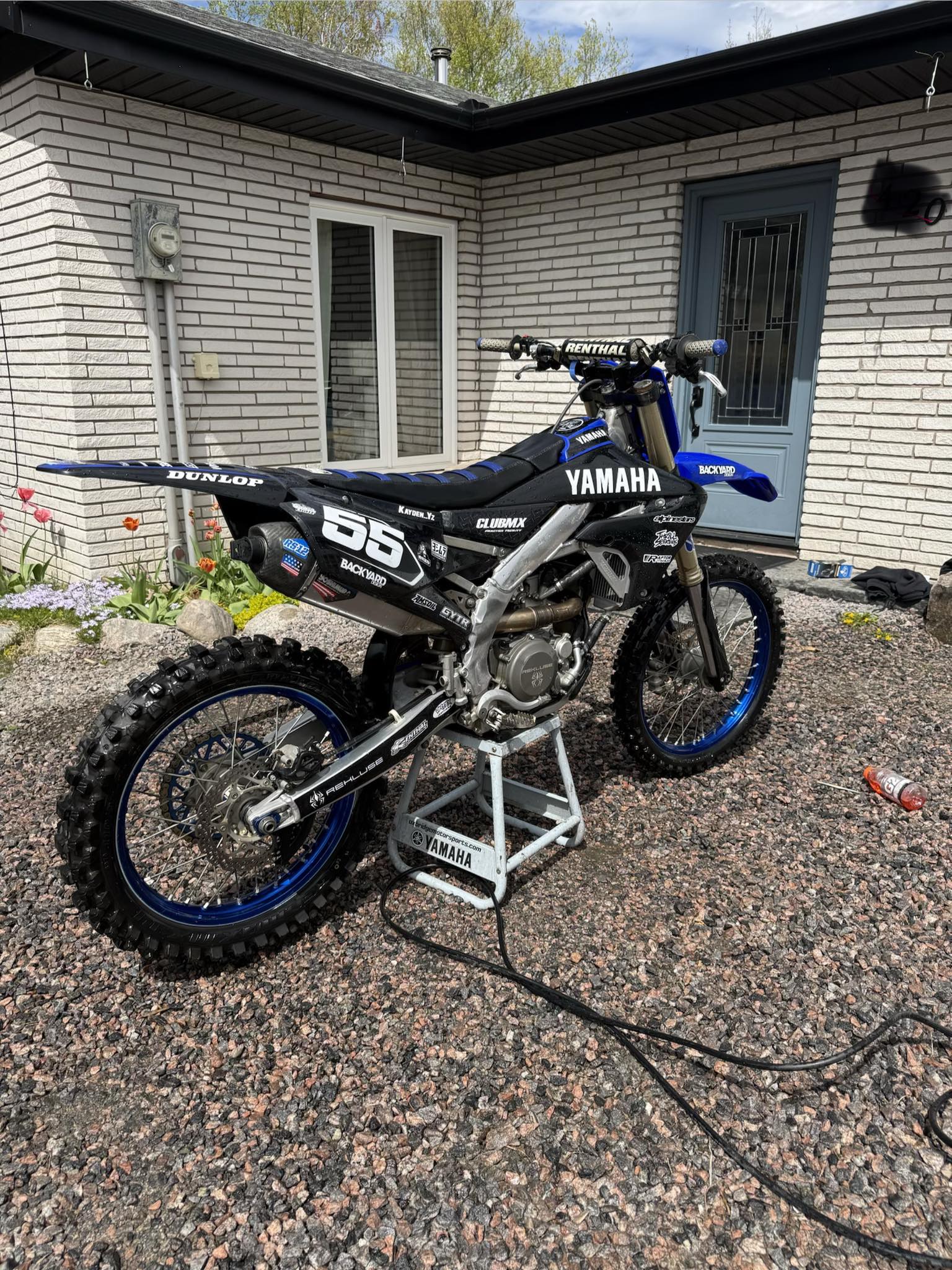 Has anyone successfully dyed their gas tank black for a 2018 YZ85?