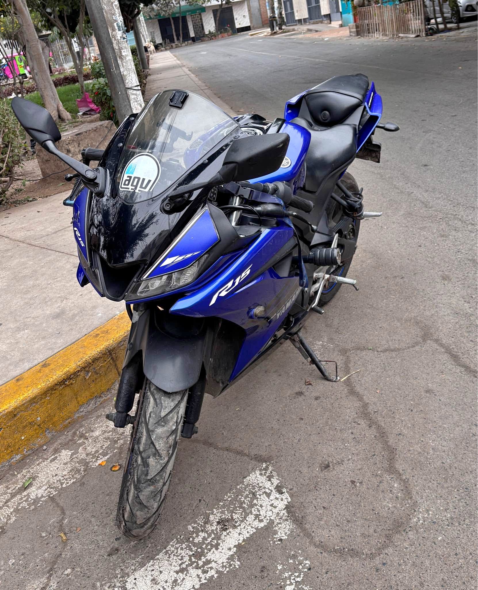 Vendo Moto Yamaha modelo R15 V3 del año 2021 azul. - Motorcycles ...