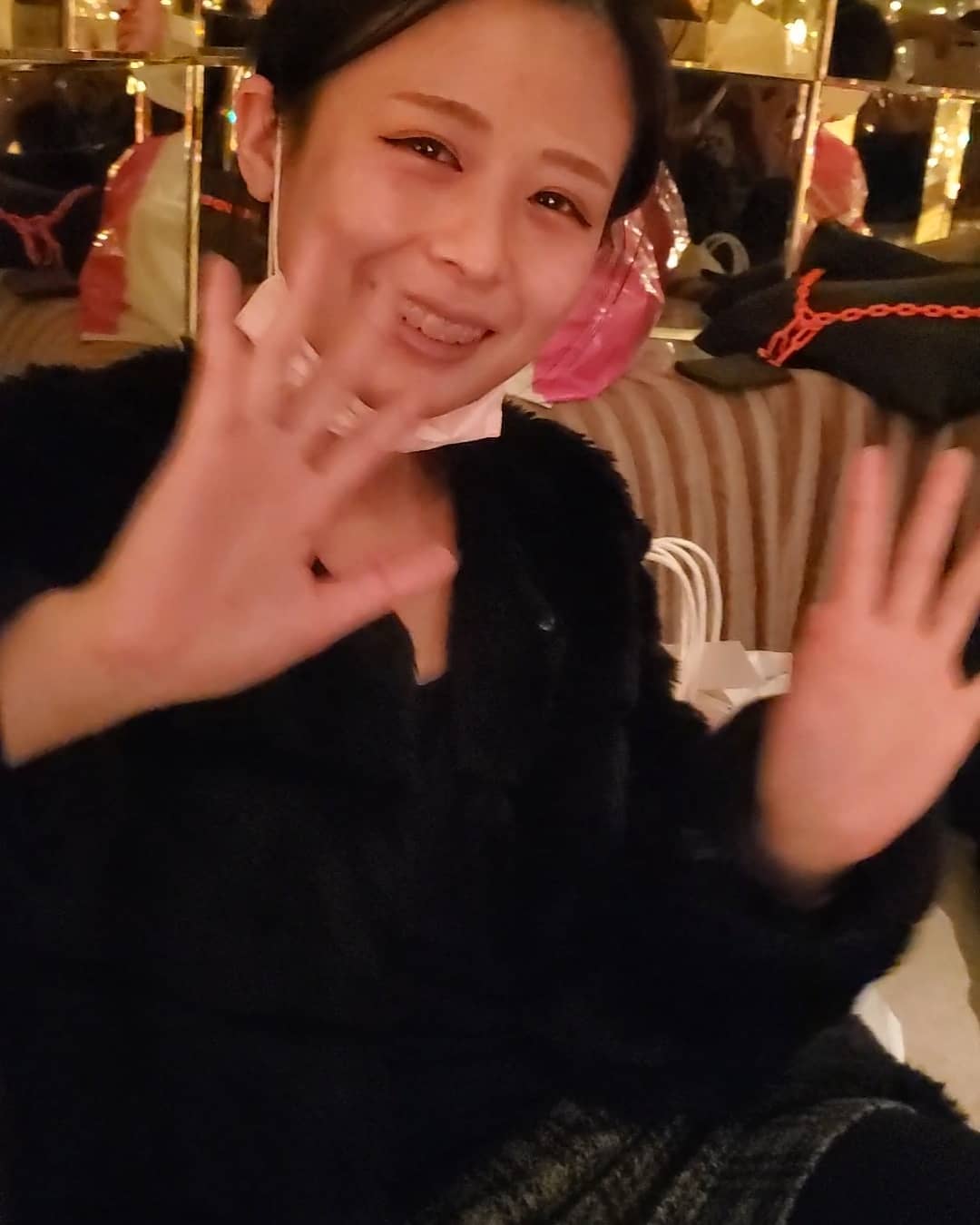 元 倉 あかり