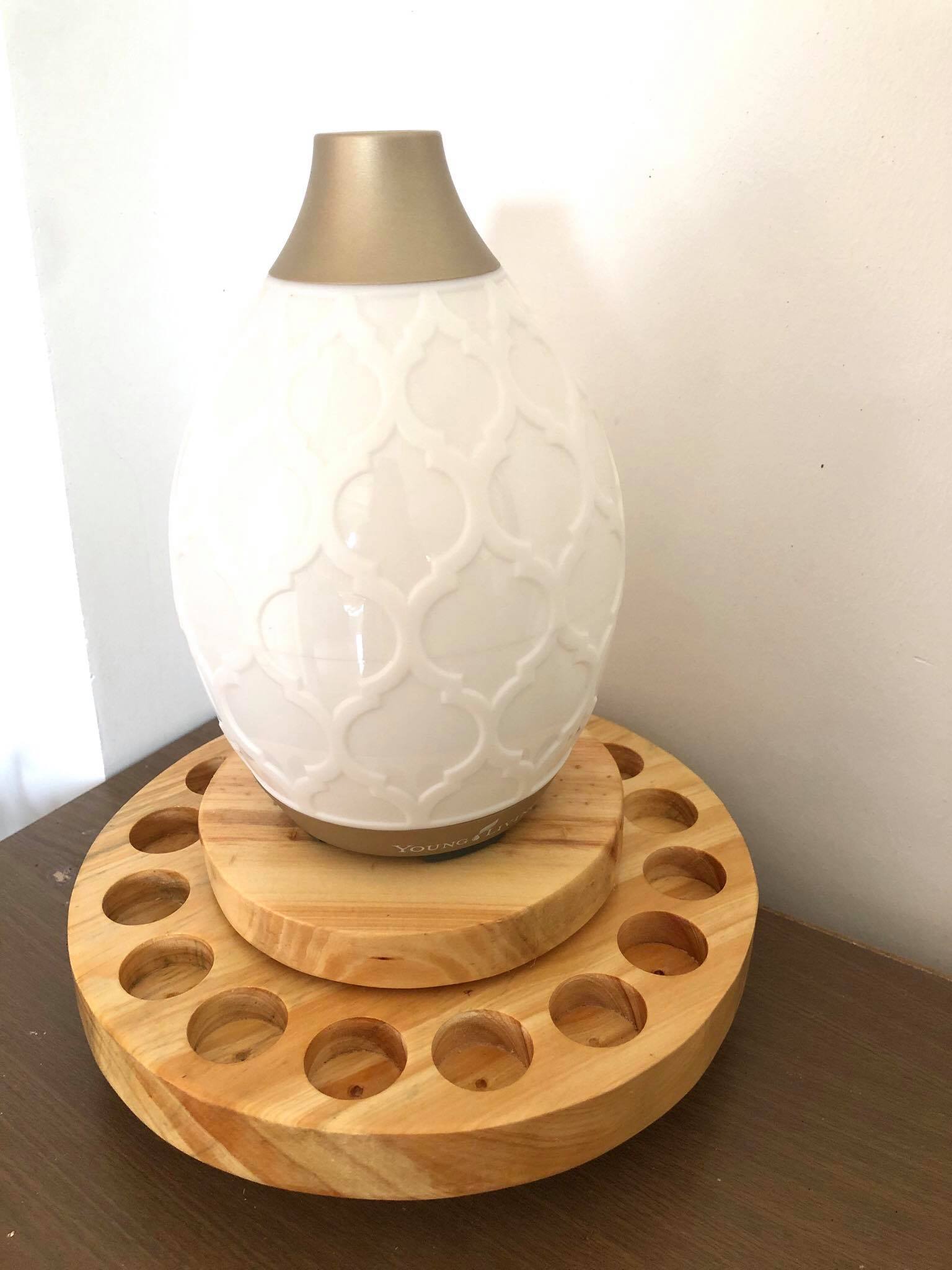 Wooderri - 🌻 Diffuser display stands🌻 🌻 We created these...