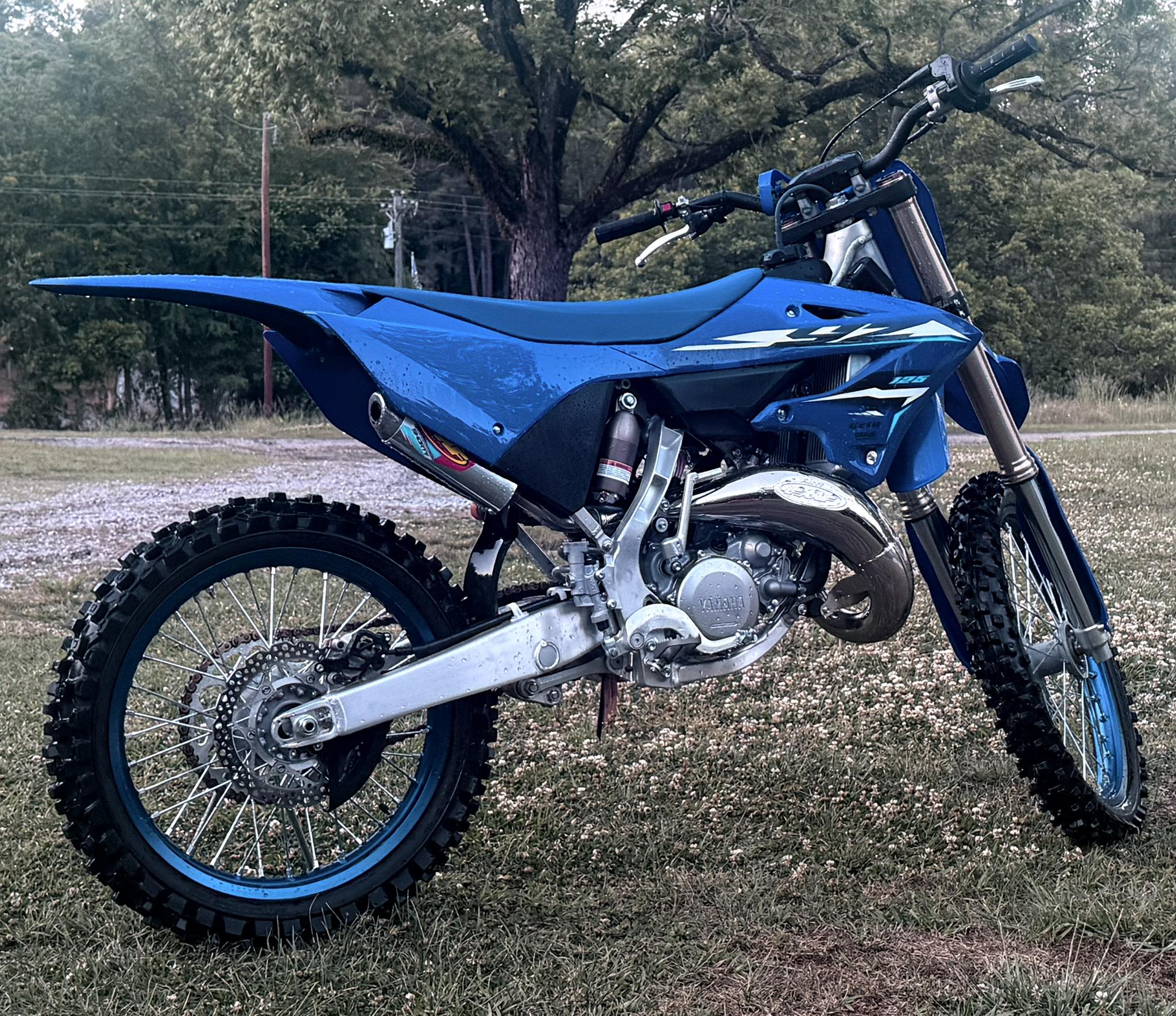 Anyone have pictures of the FMF Powercore 2.1 shorty on a 25-26 2T