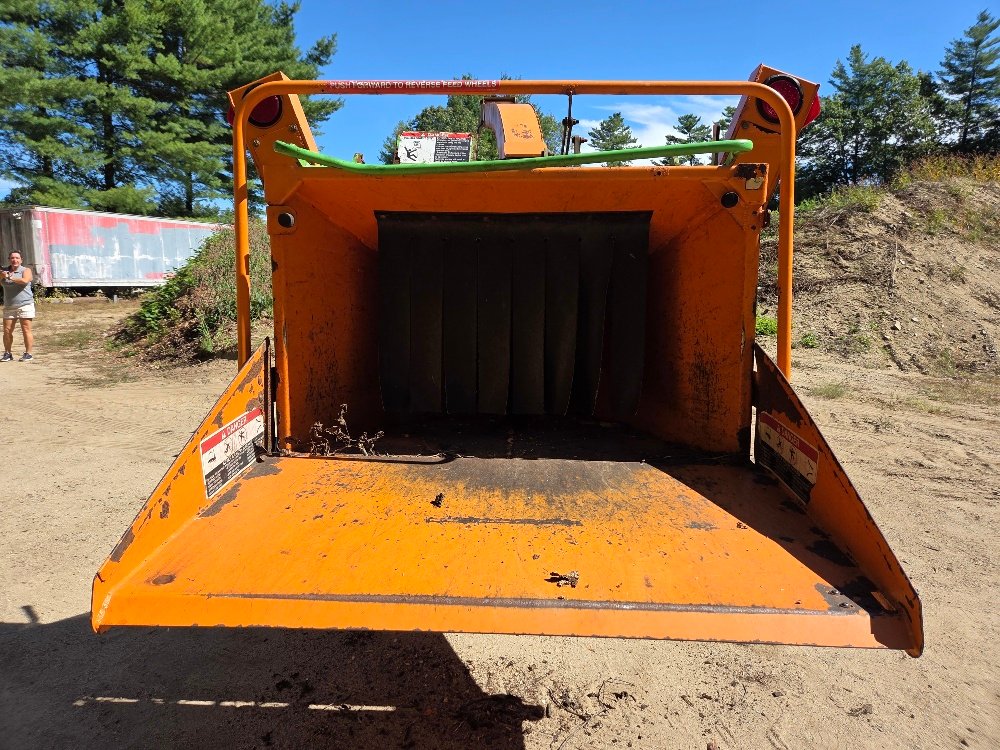 Tree & Commercial Landscape Equipment Trader Buy & Sell | Super Clean ...