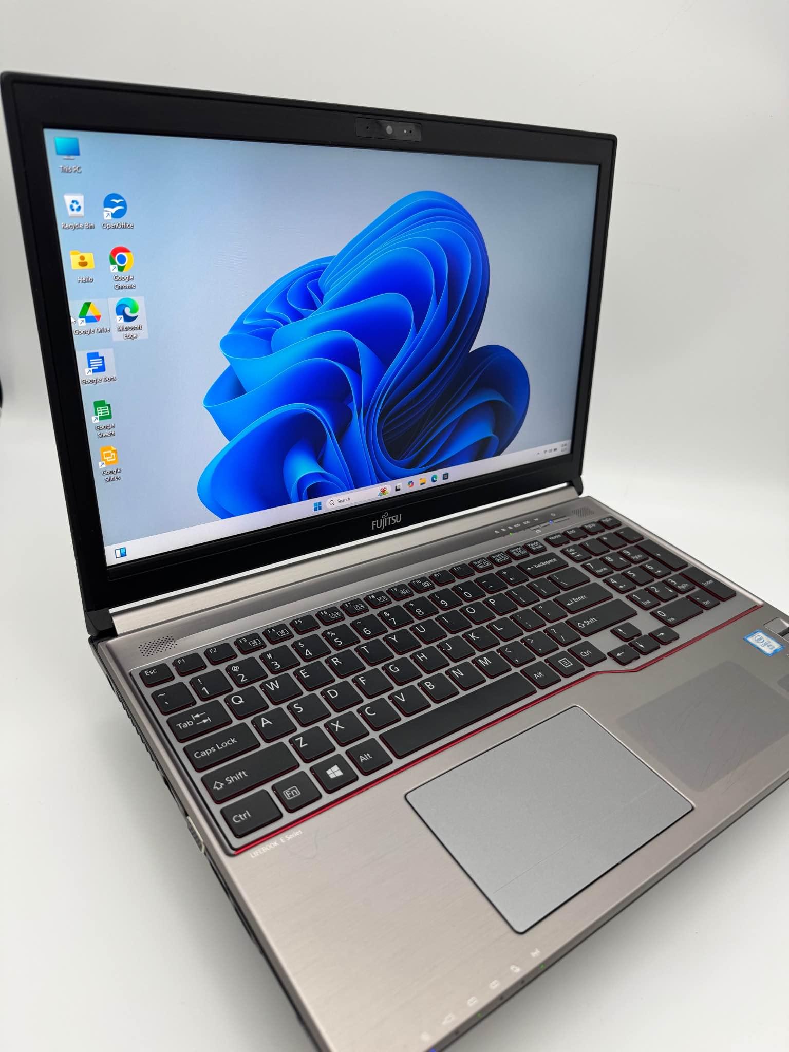 Fujitsu Lifebook Laptop Core i3 7th Gen. Almost brand new. Made in