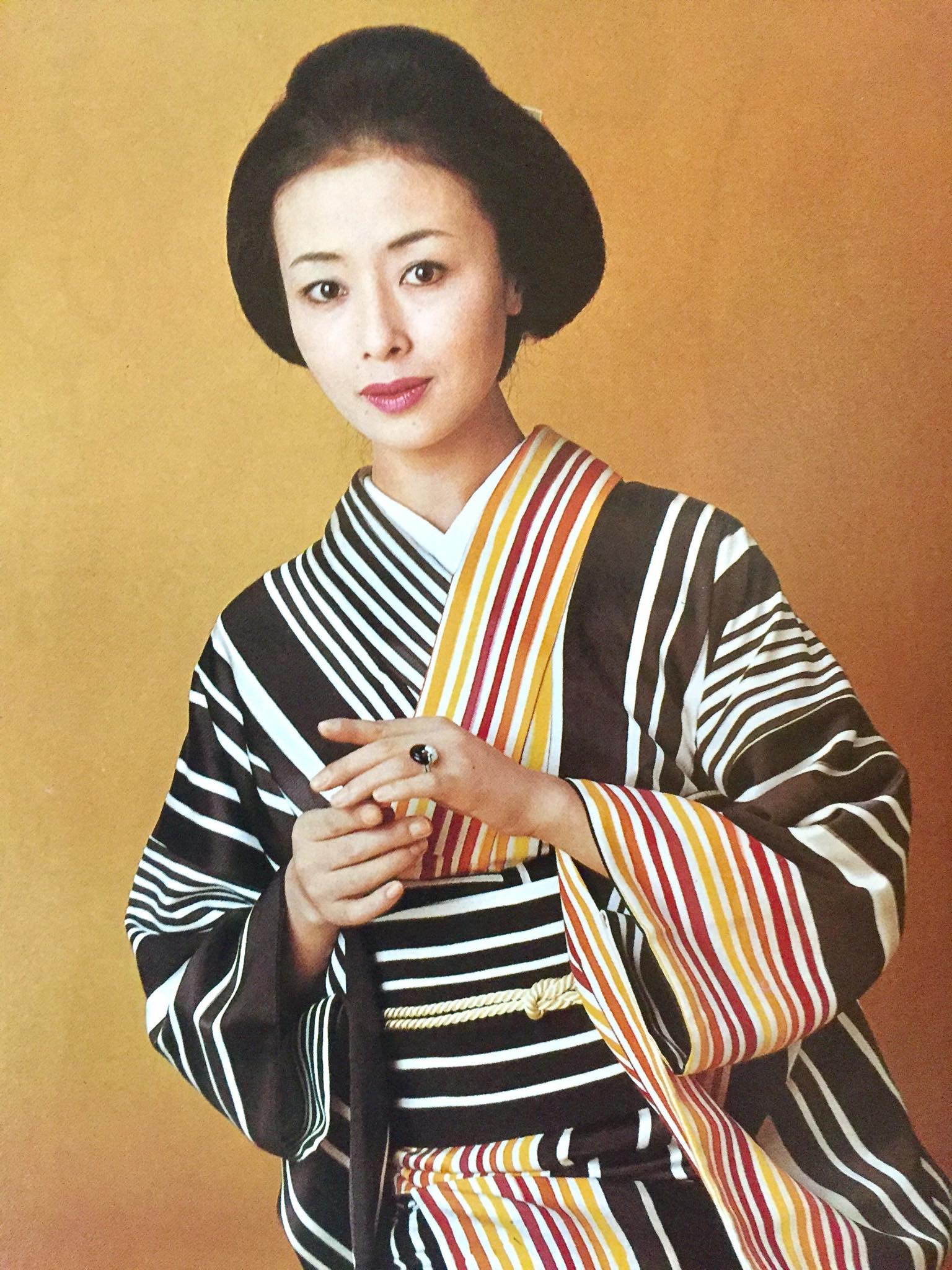 星 由里子 若い 頃