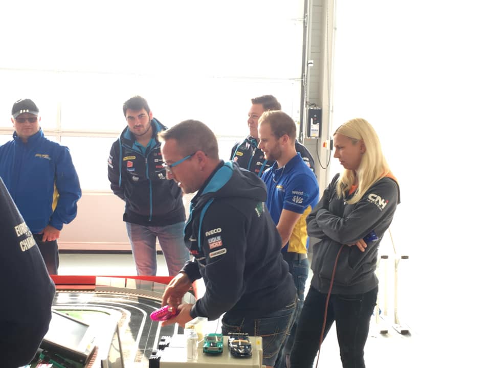 Tag der offenen Tür bei Iveco Wir... - Team Hahn Racing