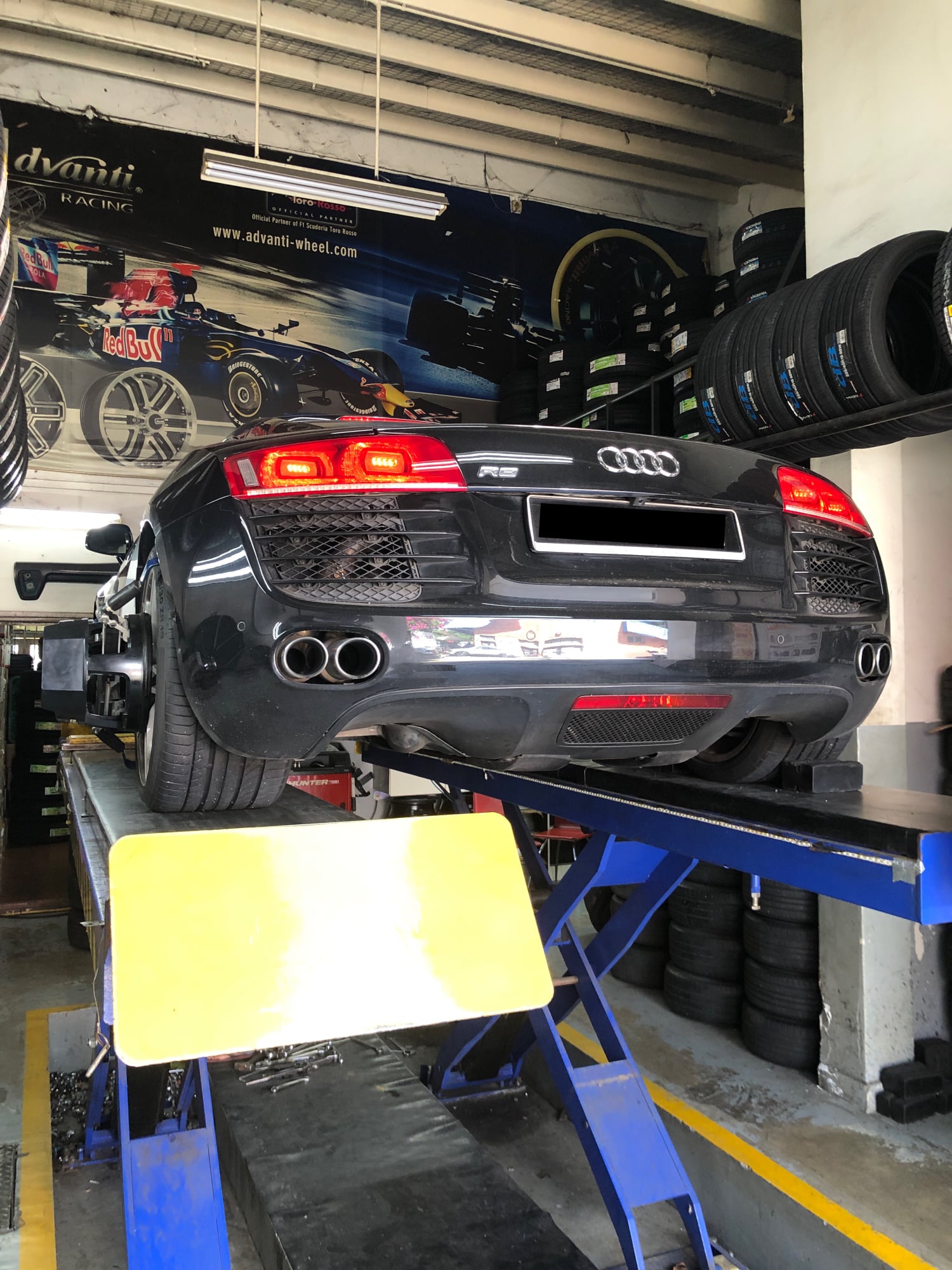 UT AUTO PTE LTD | Singapore Singapore