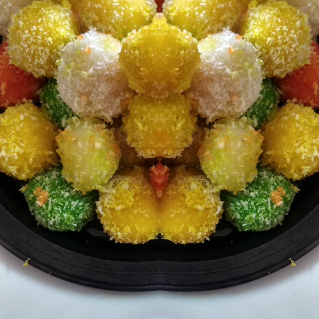 Colorful rasgulle Very... - Shachi's 100% veg kitchen | Facebook