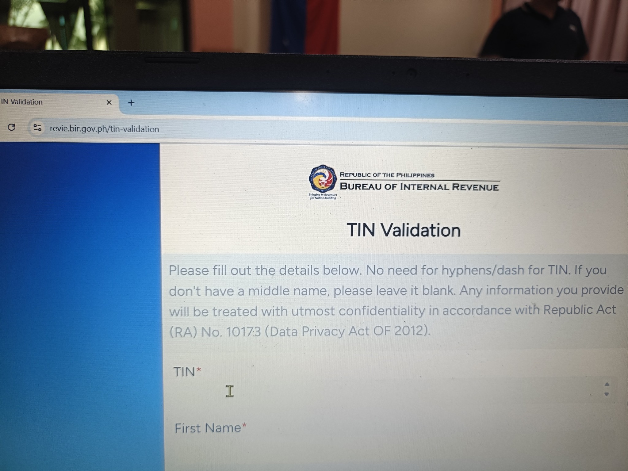 Rissley - revie.bir.gov.ph/tin-validation Guys..e check inyong tin ...
