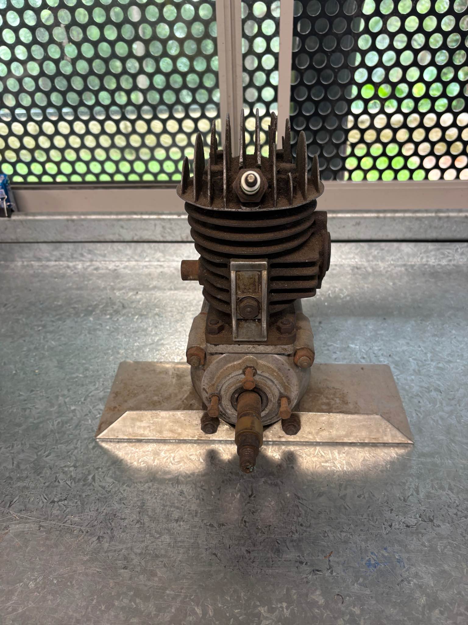 Victa 18 engine - Statues & Lawn Ornaments - Mount Tamborine ...