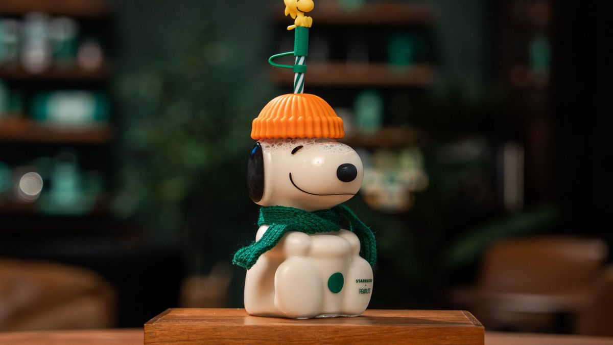 Snoopy and the 'Peanuts' gang are invading Starbucks with new