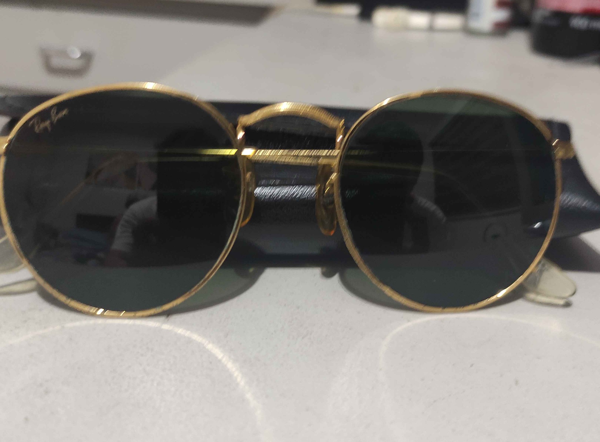 Vintage Ray-Ban Round Metal - Sunglasses - Parañaque | Facebook ...