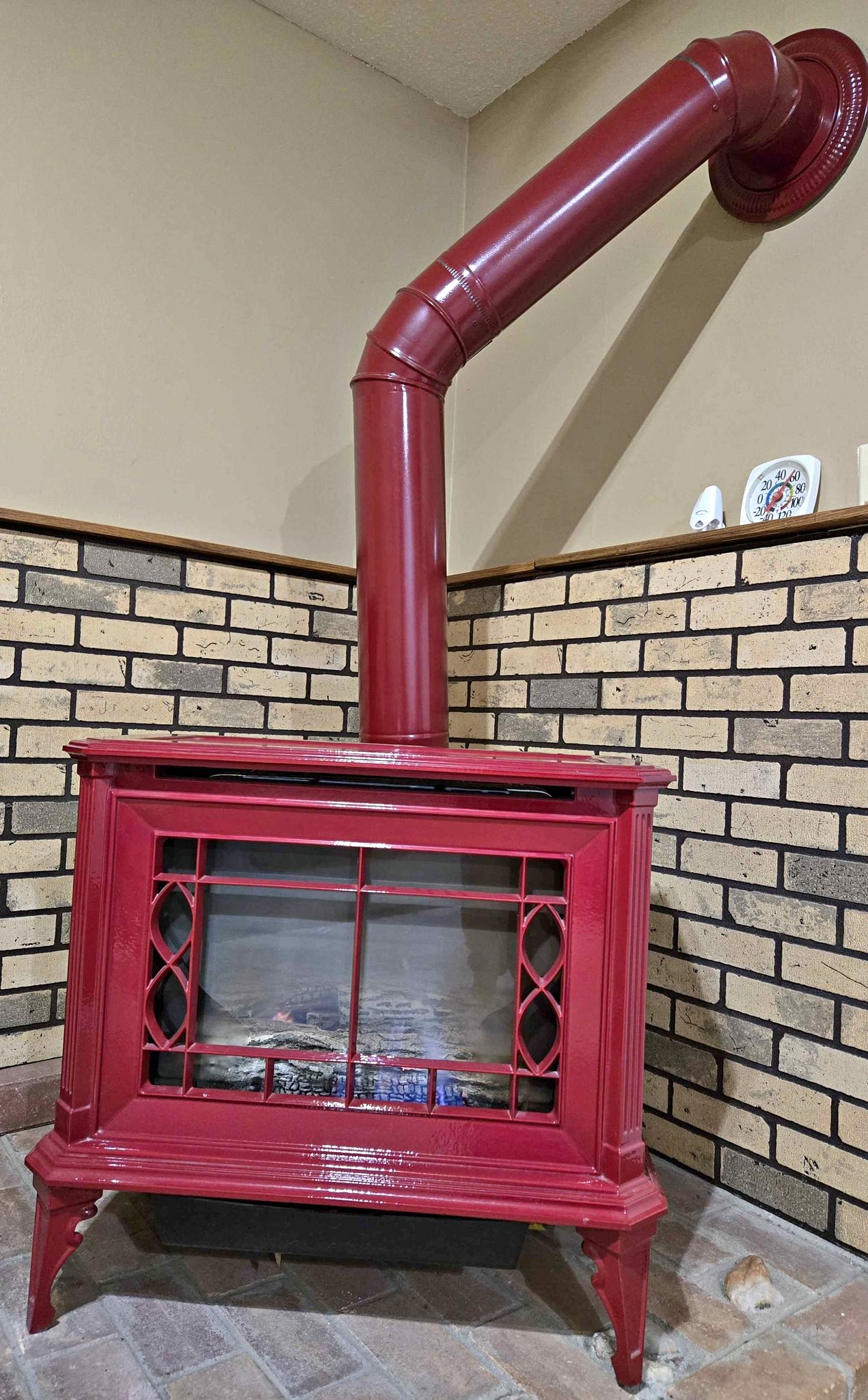 Vermont Castings Wonderfire Cast Iron Natural Gas Stove – Red Enamel ...