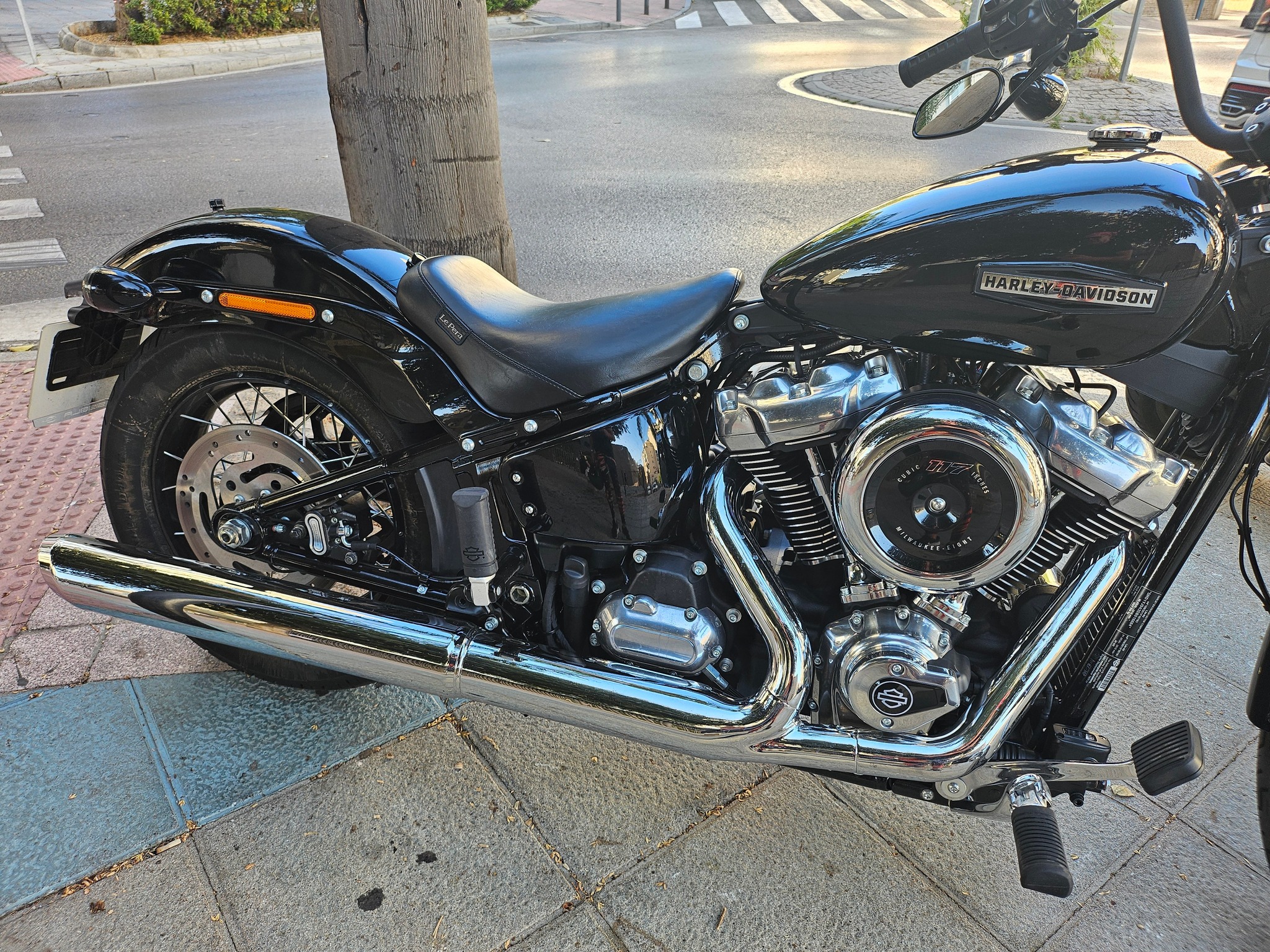 e.sen tony black【esenss25p01sp】 Upgrading Street Bob with S&S air cleaner and SP Concepts exhaust