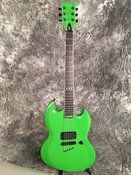 2001 ESP Ltd Viper MC-500 Signature Series Max Cavalera Guitar
