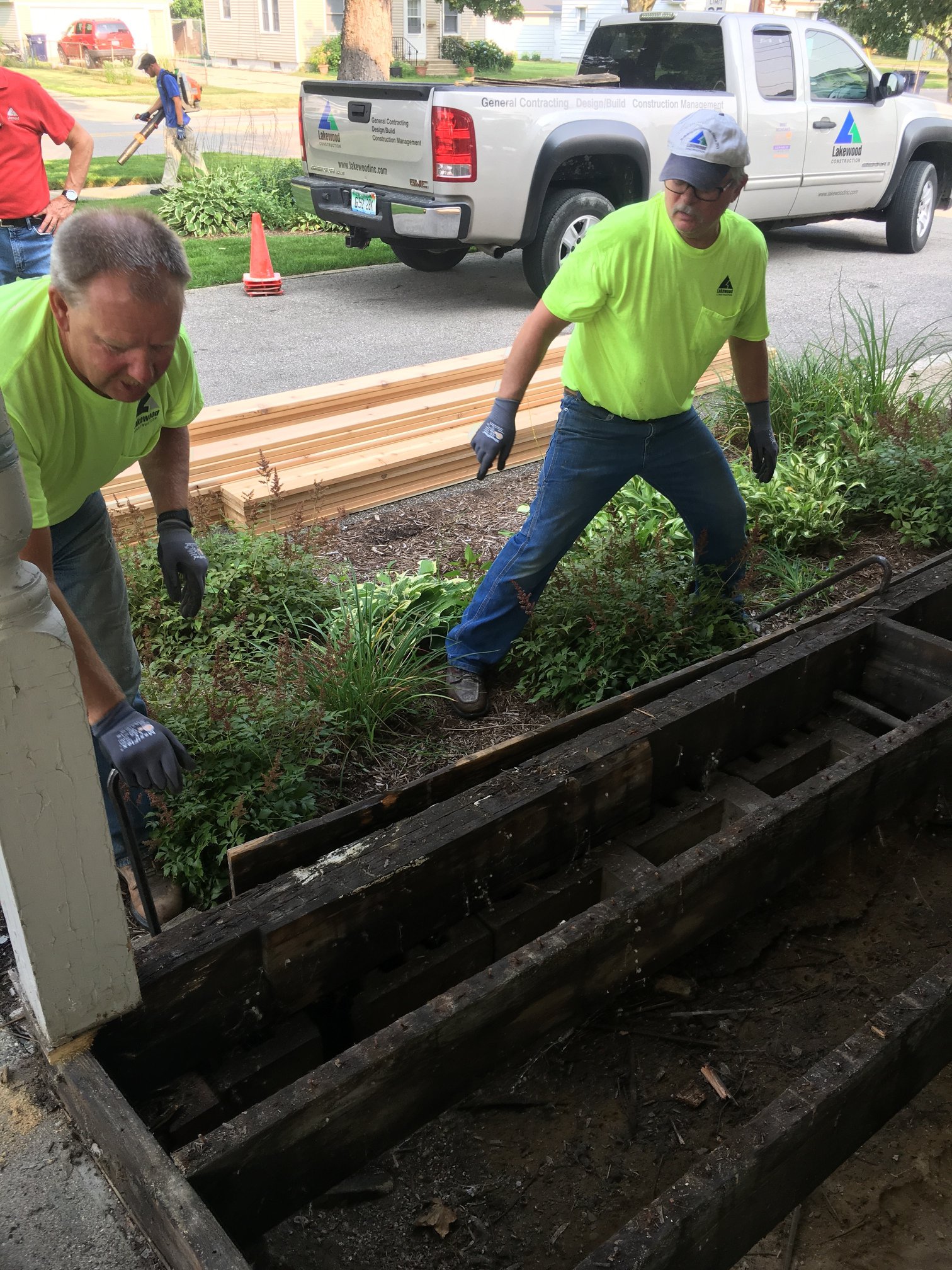 Did you know that Lakewood... - Lakewood Construction