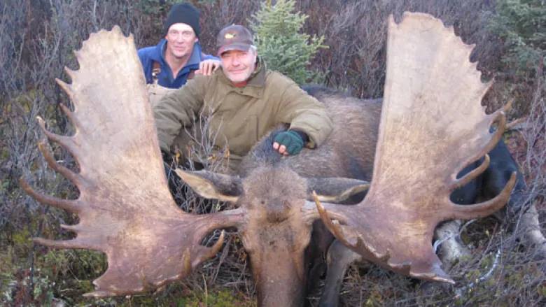 BigGame - Bull Moose Monday N.W.T. guide Jim Rae, left, and German ...