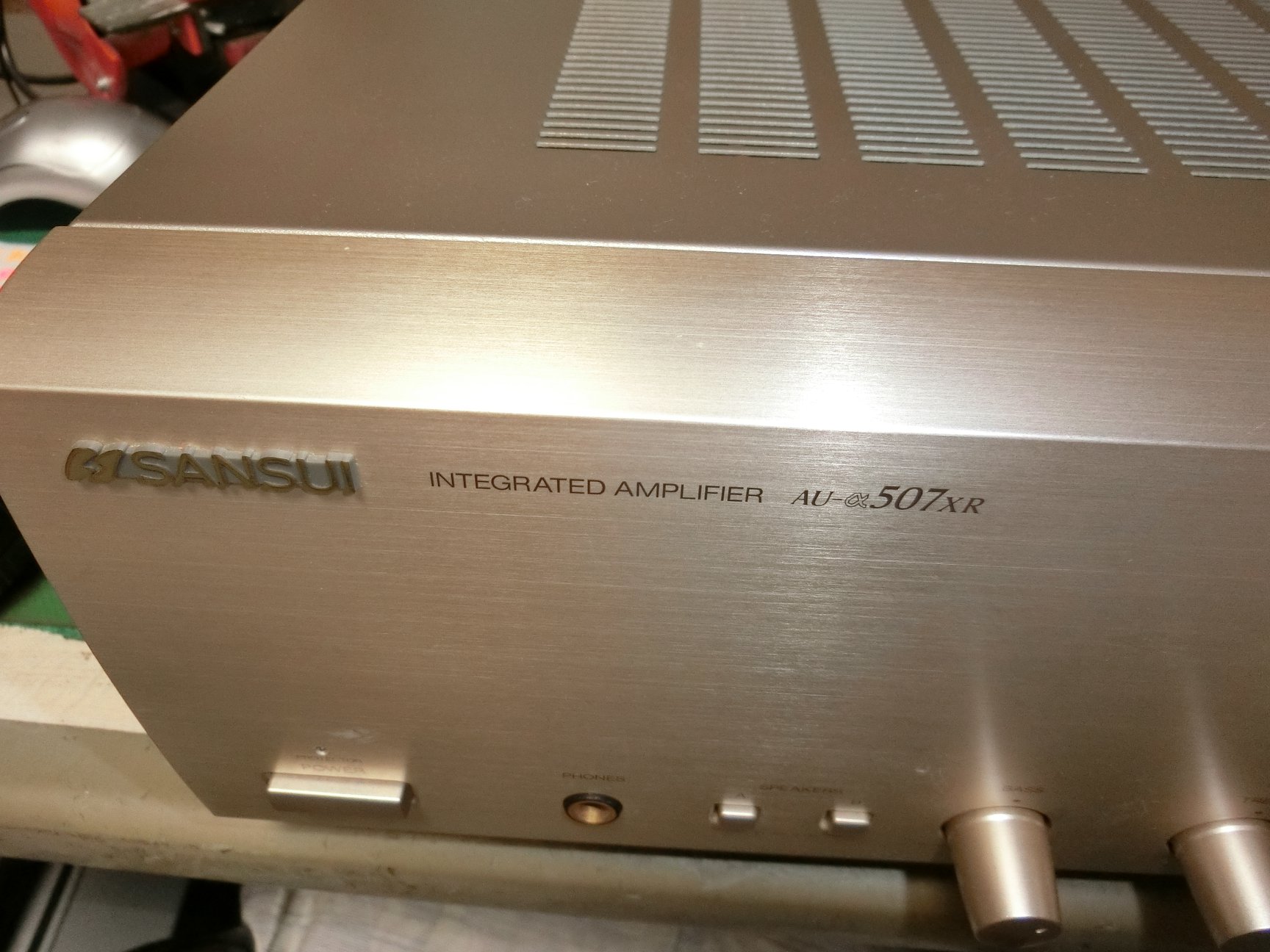 サンスイ AUーα507xr プリメインアンプ 修理完了 原因は、1個