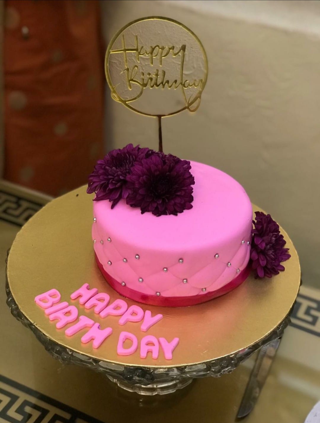 Feastyappetites Pretty Floral Themed Cake Dm For Orders Https Instagram Com Feastyappetites Igshid 19kqcul5k2l9r Facebook
